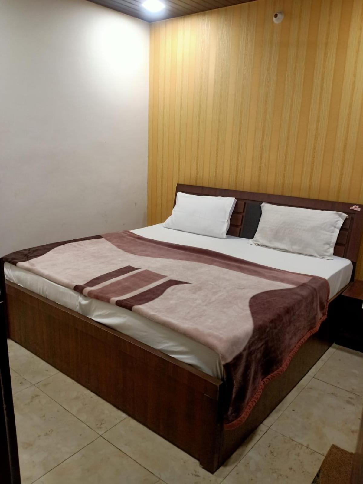 Sapphire Palace 3 Hotel Jaipur Eksteriør bilde