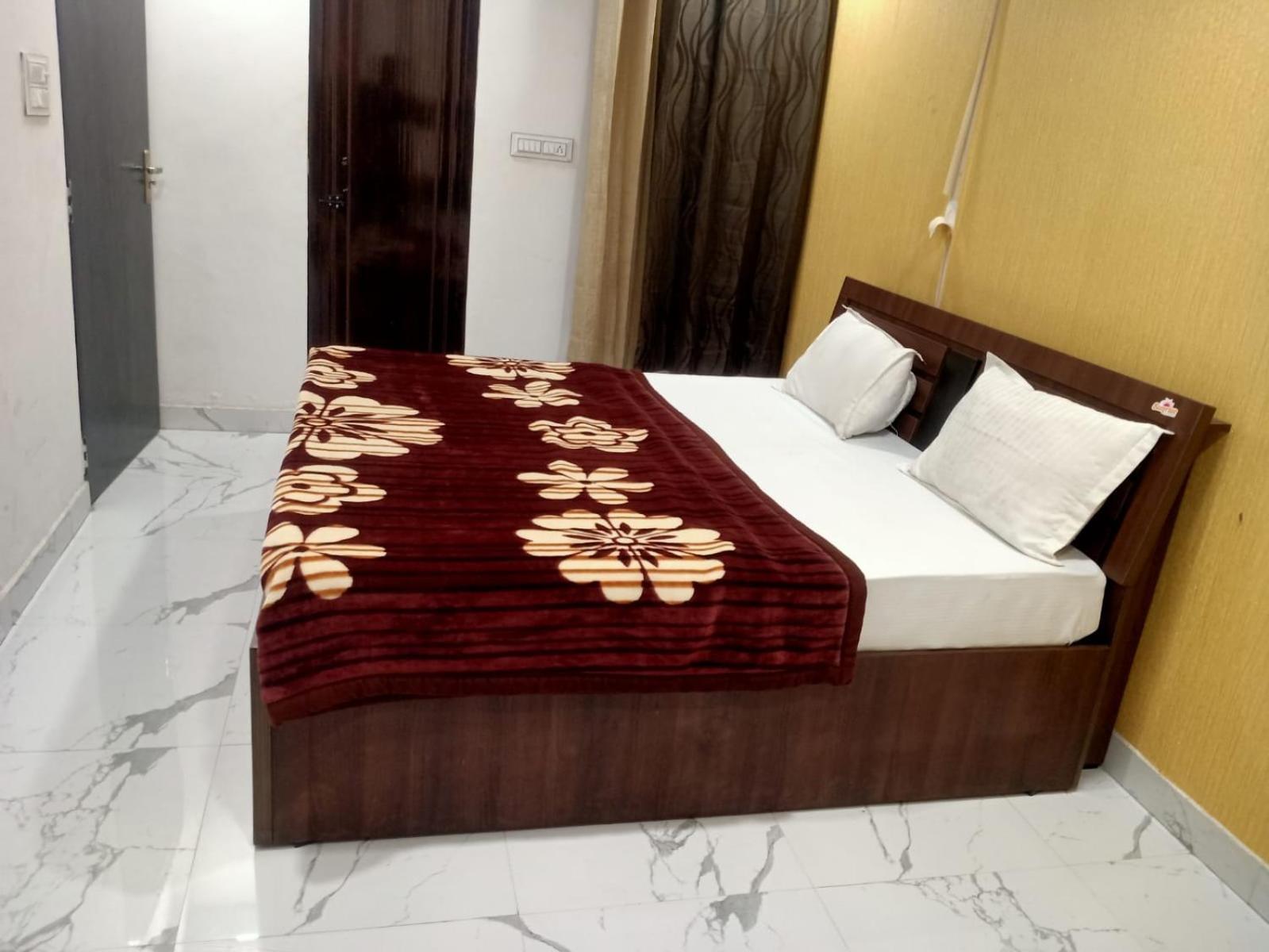 Sapphire Palace 3 Hotel Jaipur Eksteriør bilde