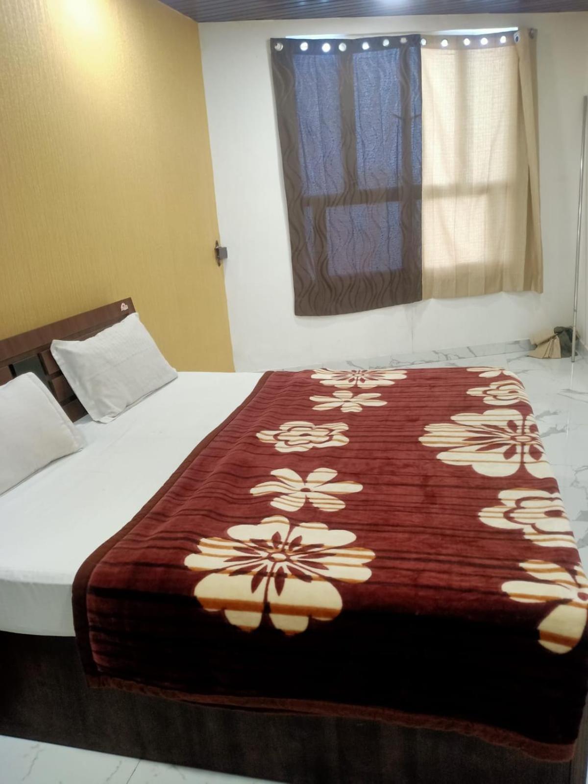 Sapphire Palace 3 Hotel Jaipur Eksteriør bilde